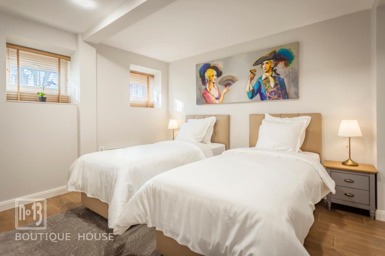 Отель No13 Boutique House Бургас Экстерьер фото